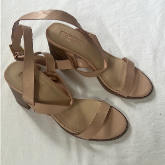 Forever 21 Shoes - Forever 21 Tan Block Heel Strappy Heels